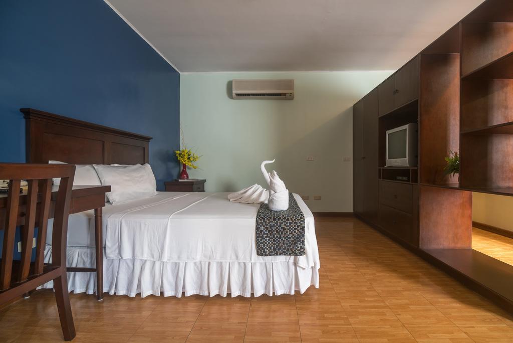 Oftana Suites Mandaue City Ngoại thất bức ảnh